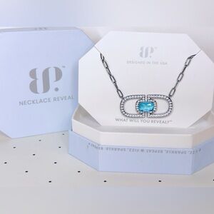 New Bomb Party “Inner Power Shines Through” Necklace NK96640